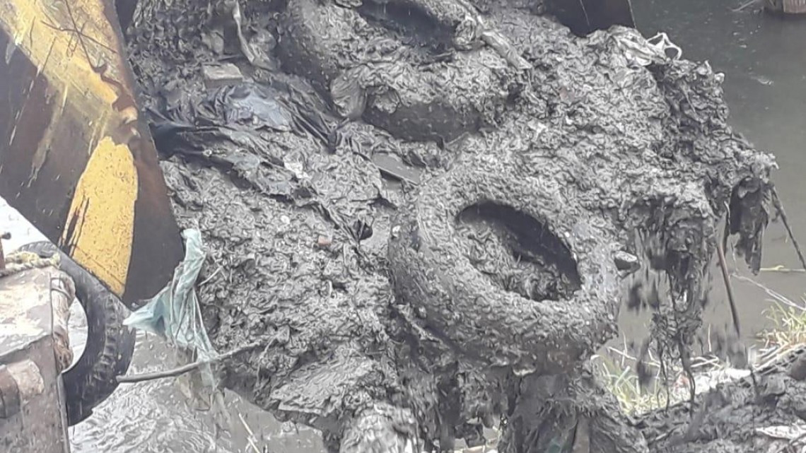 Más de 35 mil toneladas de basura extraen del margen de la Laguna del Chairel 