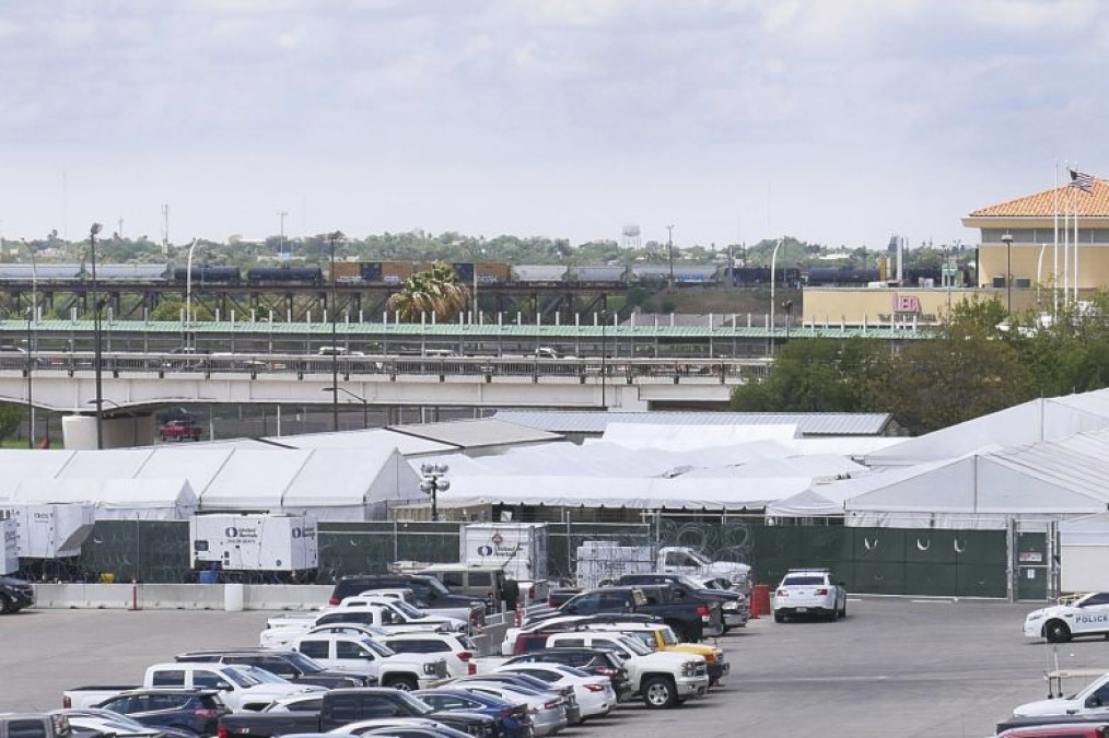 Inician audiencias por videoconferencias de solicitud de asilo en Texas