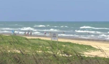 Cierran temporalmente 5 playas de la Isla del Padre