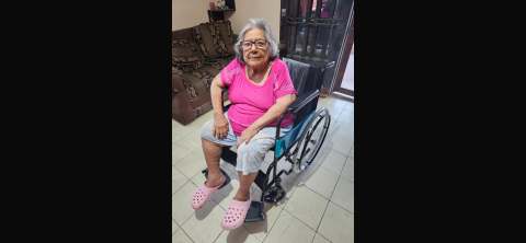 Otorga DIF Reynosa sillas de ruedas y atención médica para la comunidad