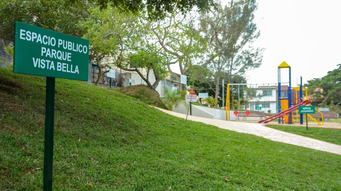 Entrega Chucho Nader Moderno Parque Recreativo