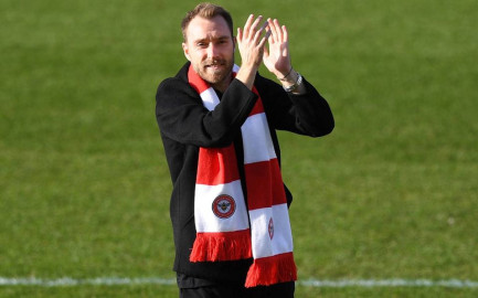 Eriksen vuelve a las canchas a ocho meses de sufrir un paro cardíaco 