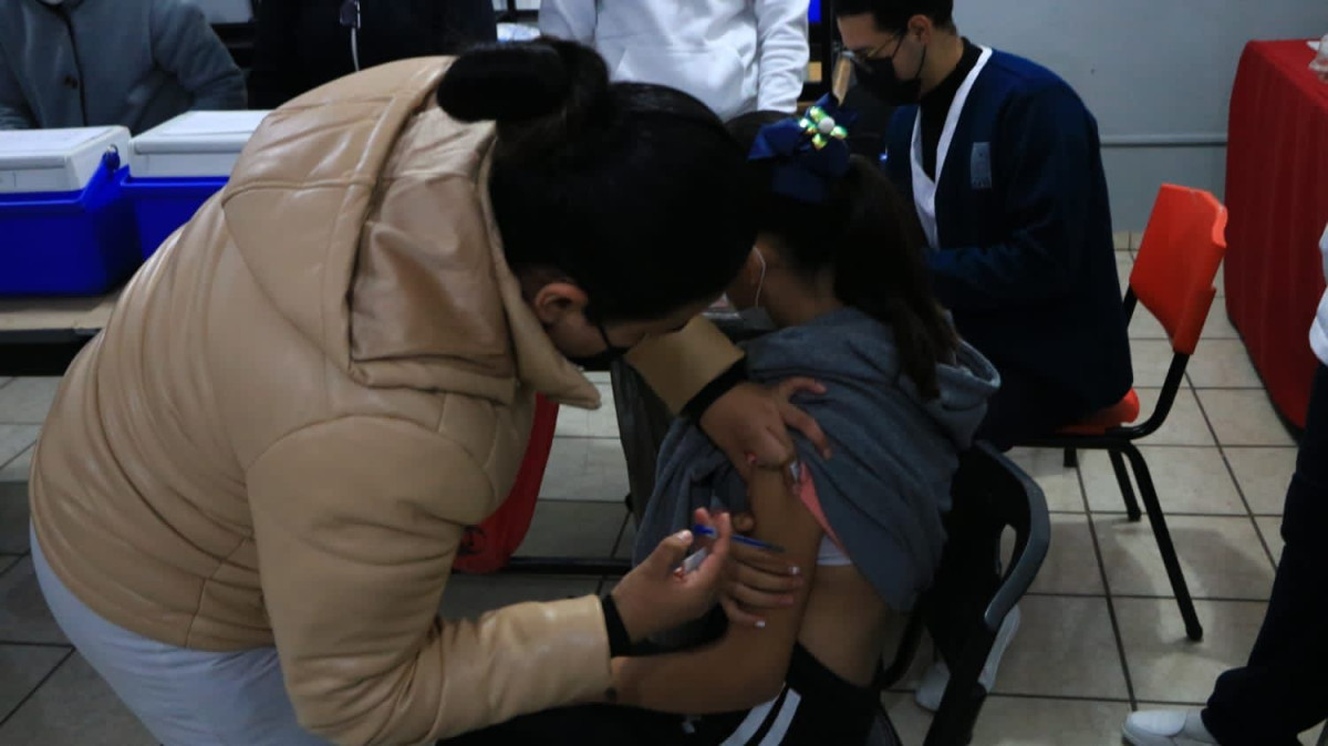 Pide salud atender jornadas de vacunación