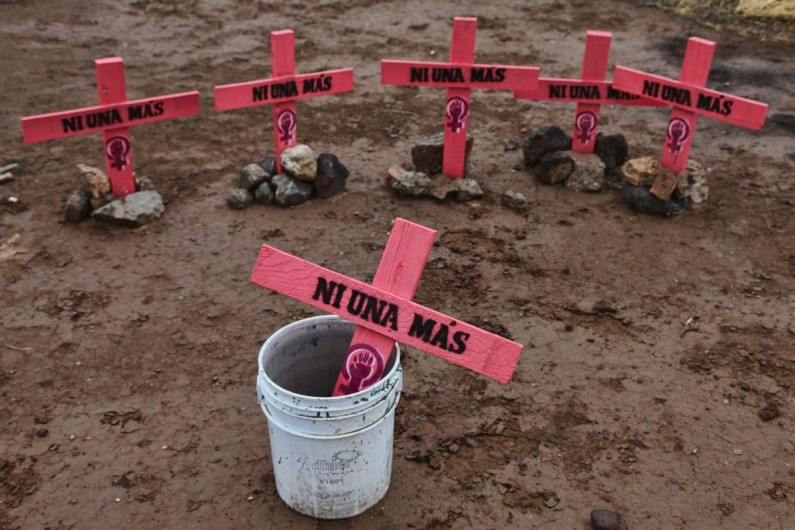 Vinculan a proceso a sujeto acusado de feminicidio en agravio de su progenitora
