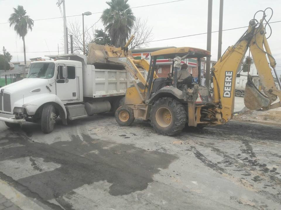 Comapa realiza instalación de tuvo PVC