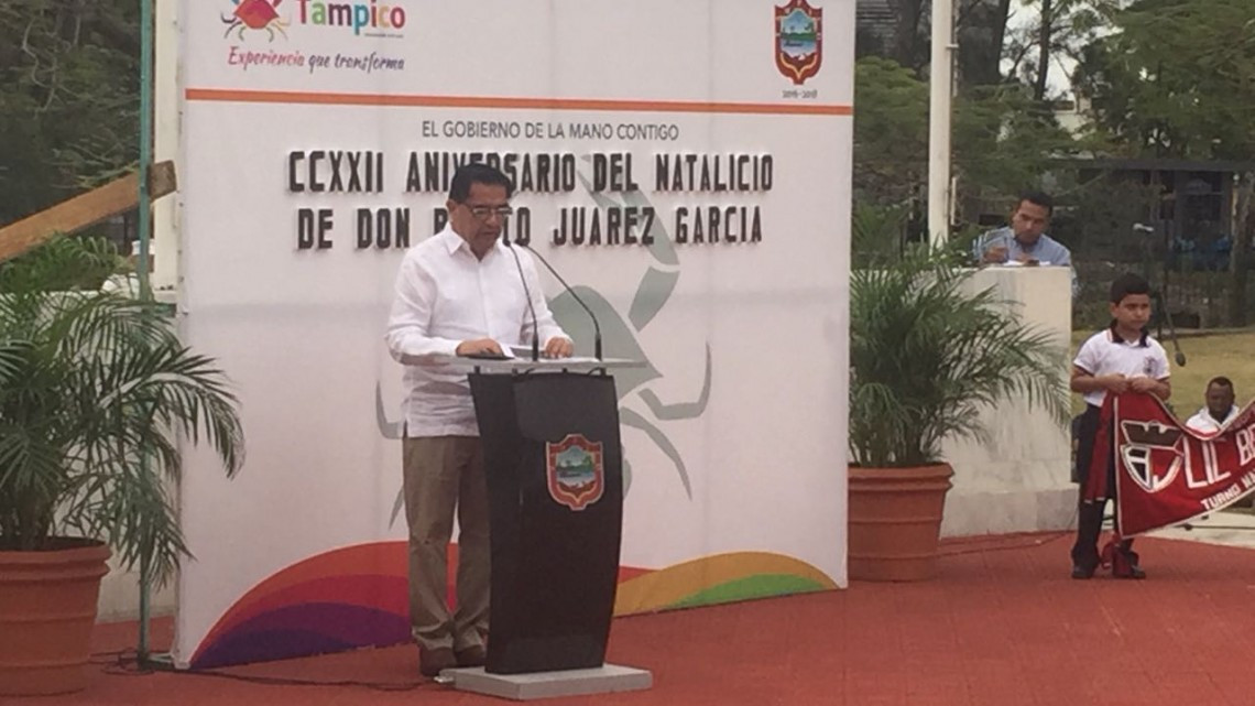 Conmemoran el 212 aniversario del natalicio de Benito Juárez