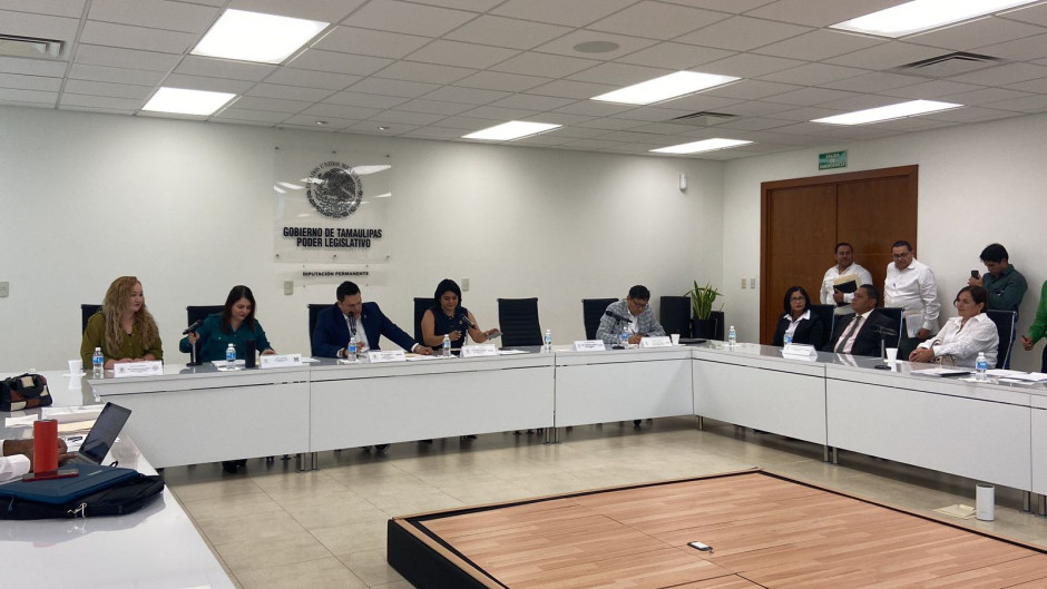 Congreso elige terna para la medalla “Luis García de Arellano”