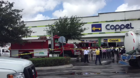 Controlan incendio en Plaza Periférico
