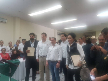 Se postulan reynosenses para diputaciones y senadurías priístas