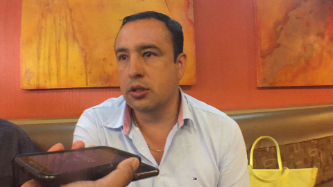 Capacitarán a chóferes del transporte público su suben el pasaje