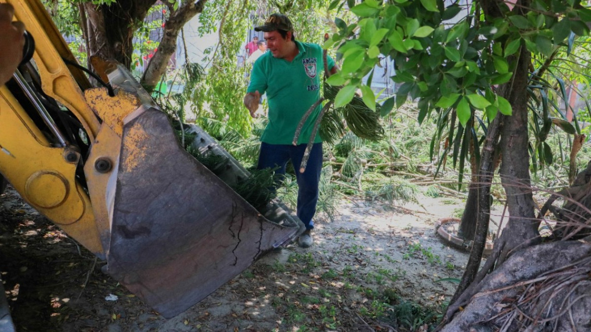 Vecinos agradecen al Gobierno de Madero por cuidar su patrimonio