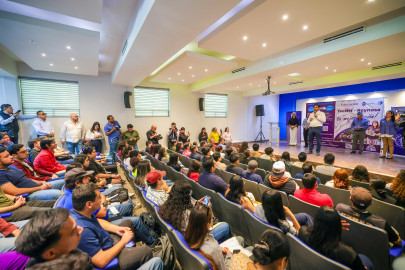 Complementan Gobierno de Carlos Peña Ortiz y de Claudia Sheinbaum Pardo apoyos educativos  