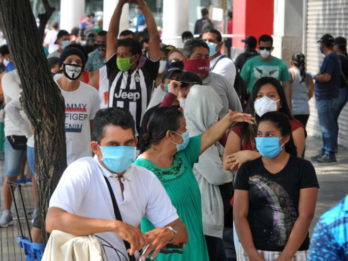 3 años de prisión para quienes incumplieron aislamiento