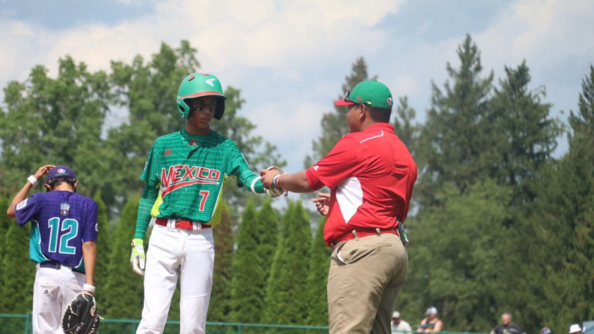 México vence a Italia 13 a 0 por knockout