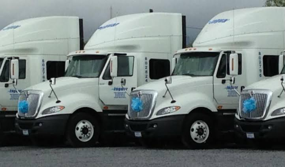Chóferes bloquean Transportes Jaguar por quiebra de Celadon