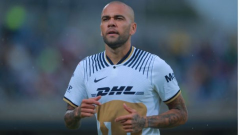 Dani Alves confirma que estará con Pumas en el Clausura 2023