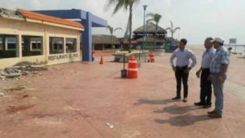 Ex alcalde construirá centro comercial en playa Miramar