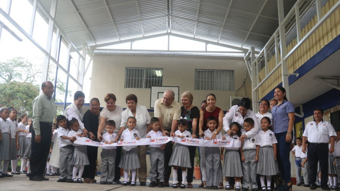  Beneficia gobierno de Tampico con techumbre al colegio “Pablo María Guzmán”