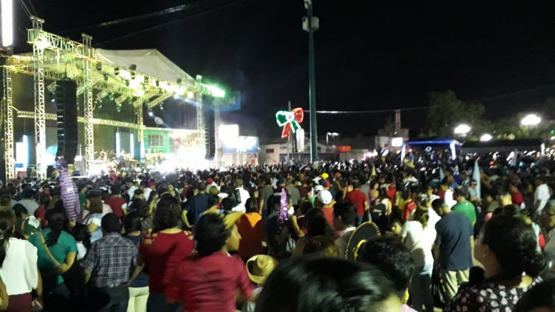 Gran fiesta en Altamira al celebrarse el tradicional grito de independencia