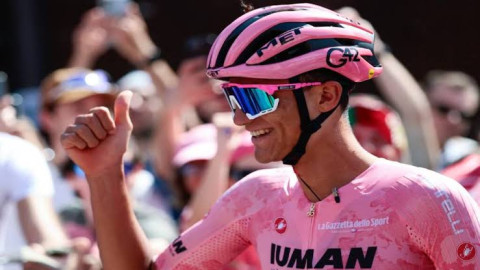 Isaac del Toro embiste con fuerza y conquista la Clàssica Terres de L’Ebre 2025