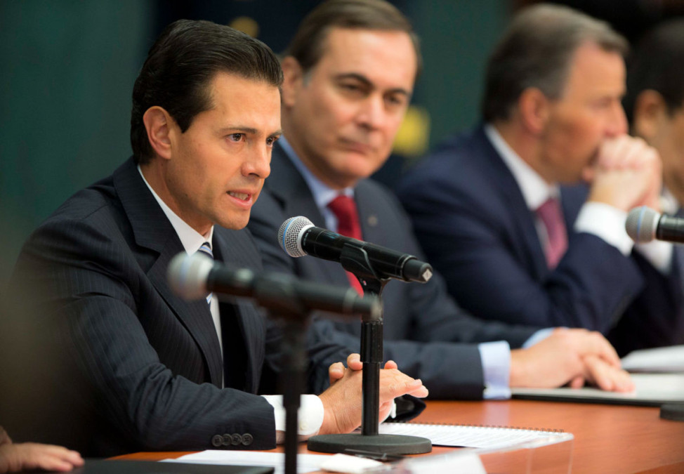 Adelantan EPN y Castañón que enfrentaremos 'desafíos insospechados'