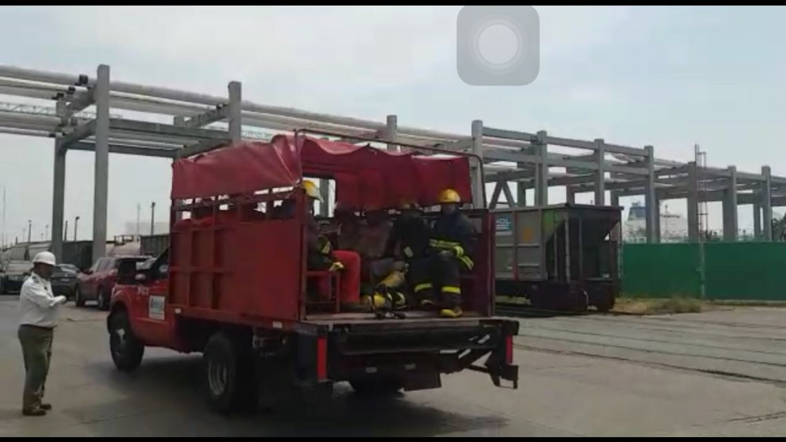 Flamazo en terminal marítima de Pemex deja 16 heridos graves de salud