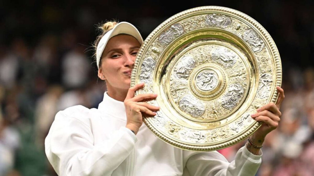 Markéta Vondroušová gana el Wimbledon