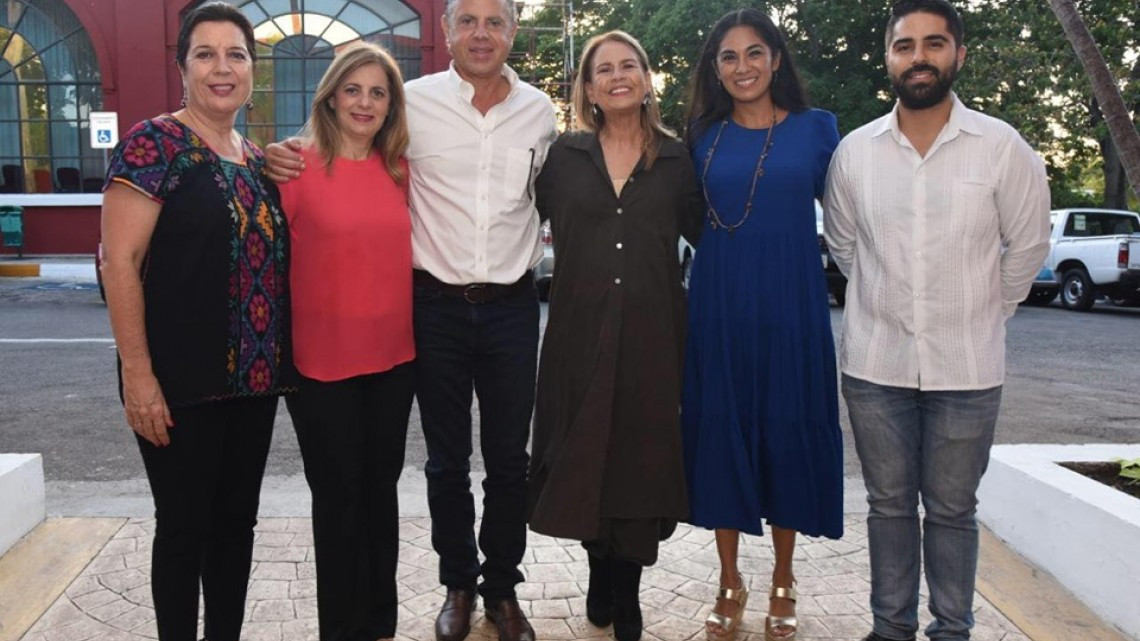 Reaperturan “El Farol” en Tampico