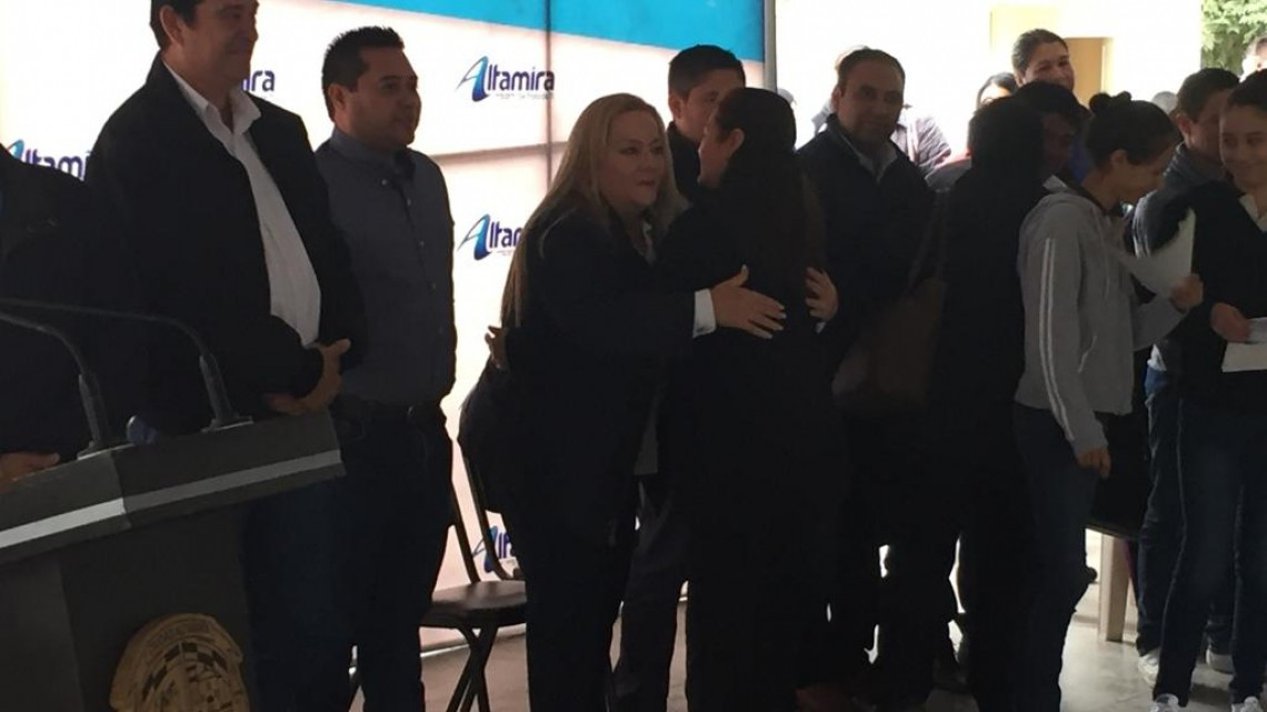 Se incentiva a alumnos ganadores de Altamira