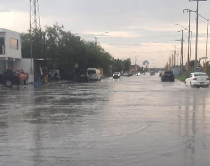 Lluvias dejan encharcamientos, pronostican más precipitaciones 