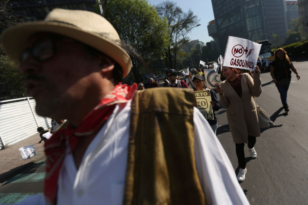 PRD no permitirá que PAN eluda responsabilidad por 'gasolinazo'