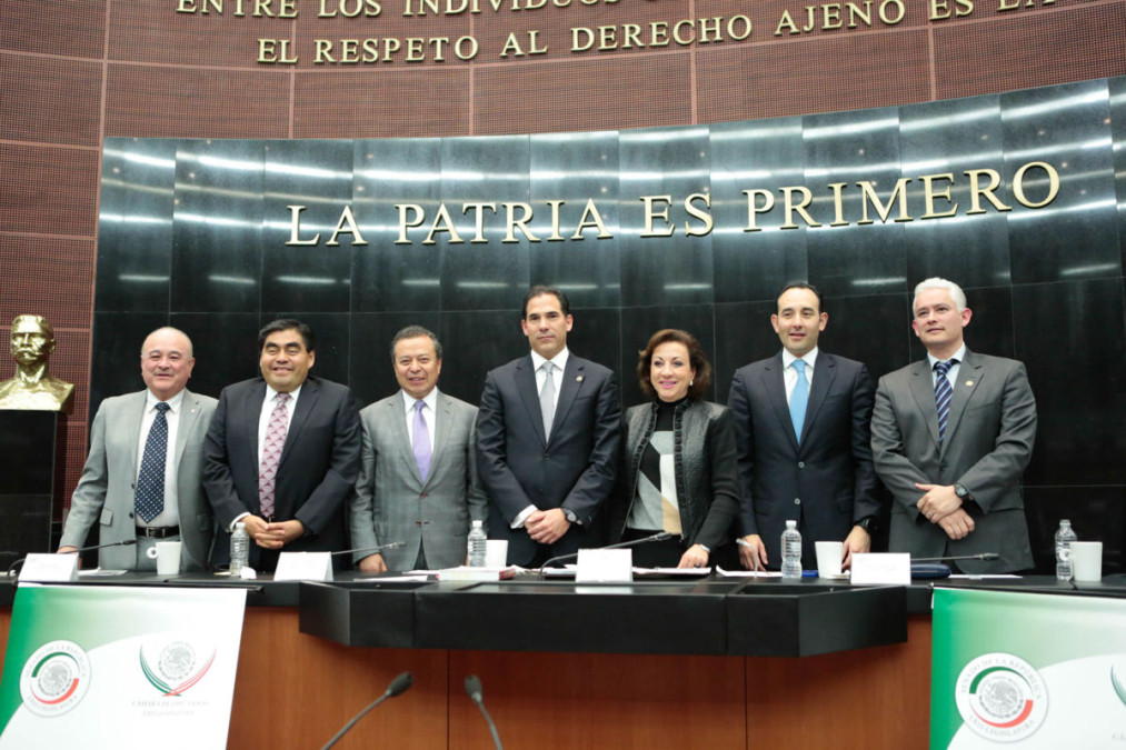 Senado da la bienvenida a iniciativa de EPN para revalidar estudios