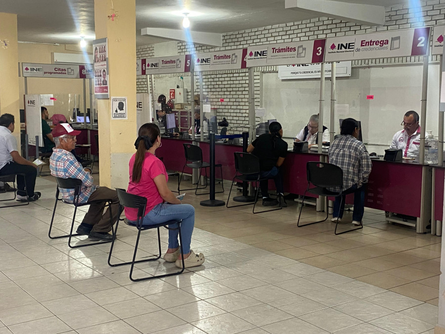 Repone INE tarjetas para votar