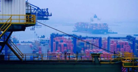 Llega buque con gas natural a terminal de Altamira