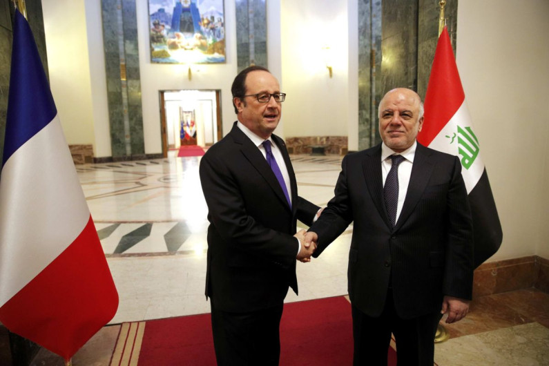 Hollande visita a tropas francesas en Irak