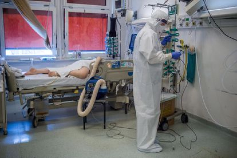 Francia suma más de 50 mil nuevos casos de Covid en las últimas 24 horas