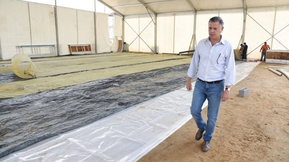 Alcalde supervisa trabajos en parque metropolitano de la Laguna del Carpintero