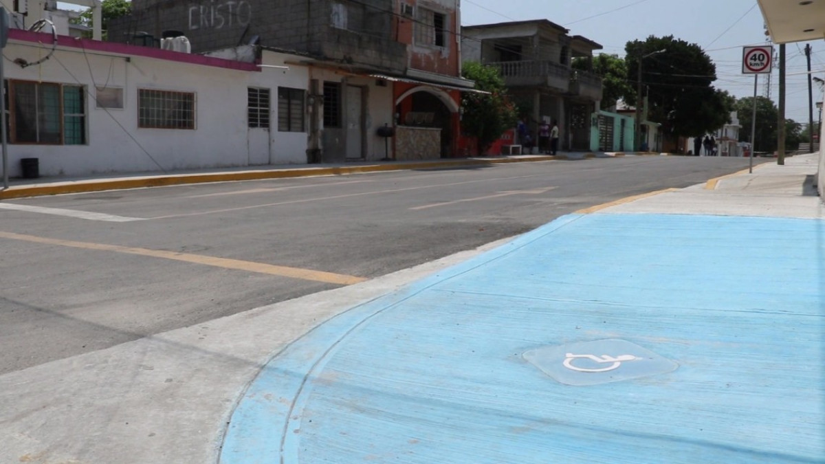 Vecinos de Obrera, Sahop y Heriberto Kehoe beneficiados con acciones del Gobierno de Madero