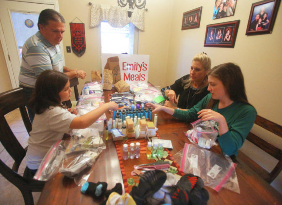 Emily’s Meals entre las cinco asociaciones finalistas del concurso “Disney and Points of Light Volunteer Family of the Year”