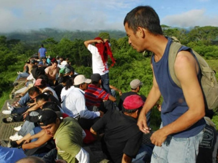 Llegan mil soldados a la frontera