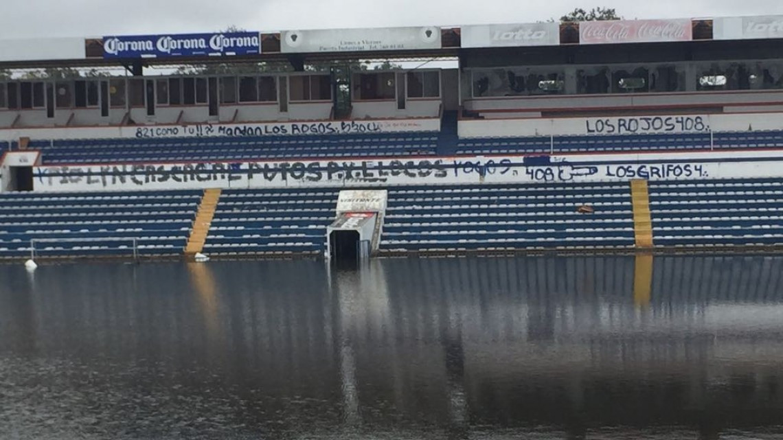 Se deteriora el estadio Altamira, urgen trabajos de mantenimiento