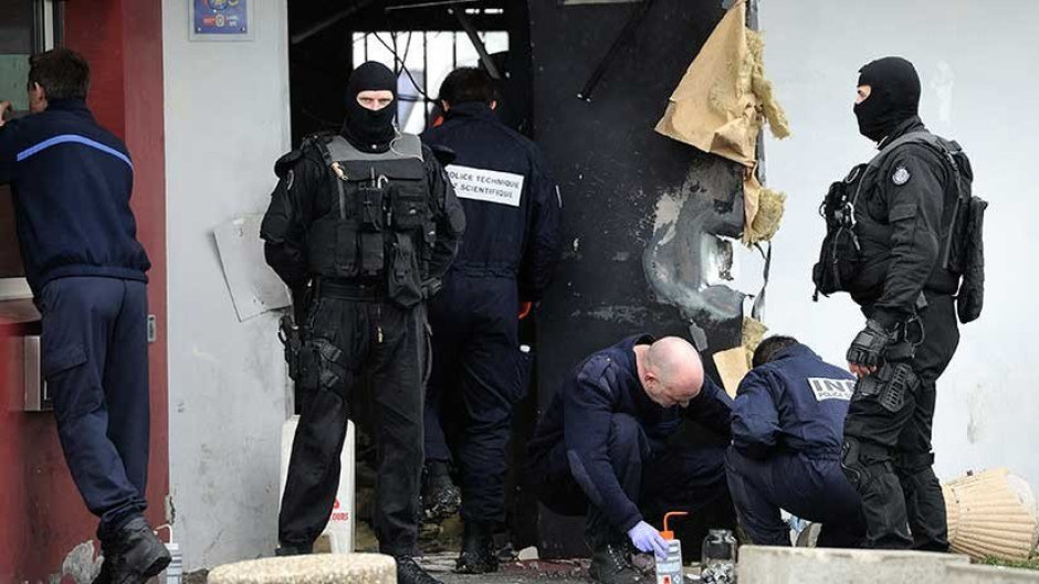 Arrestan al fugitivo más buscado de Francia