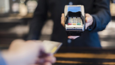 Cámara de Diputados blinda a usuarios con nuevas reglas para tarjetas de crédito y débito