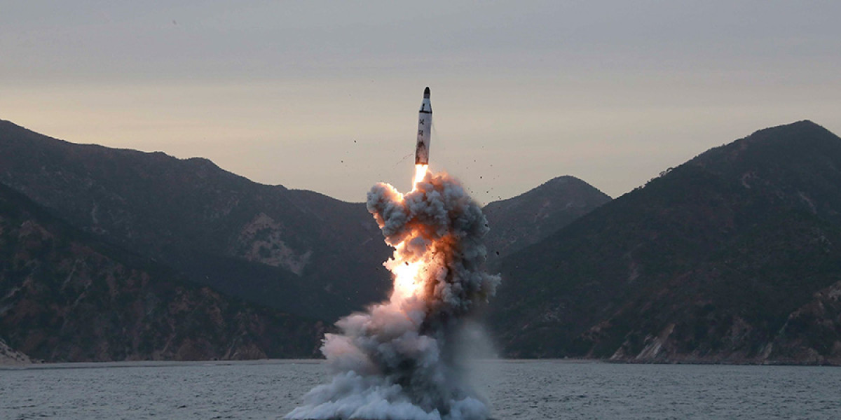 Corea del Norte Lanza misil balístico al mar de Japón