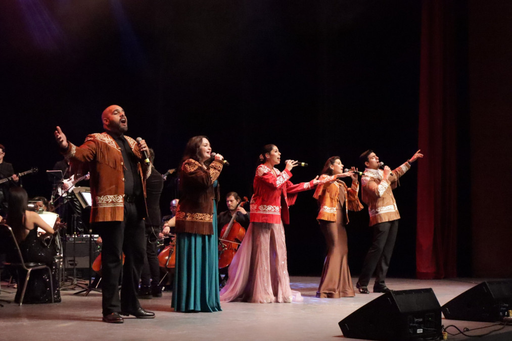 Nuevo Laredo vivió una velada inolvidable con “Polvo Enamorado”