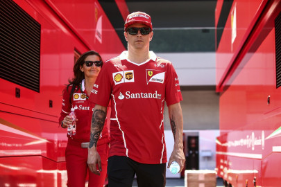 Ferrari renueva a Kimi Raikkonen una temporada más