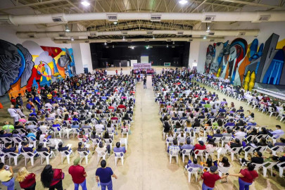 Entregó Carlos Peña Ortiz Tarjetas de Becas a más de 800 beneficiarios 