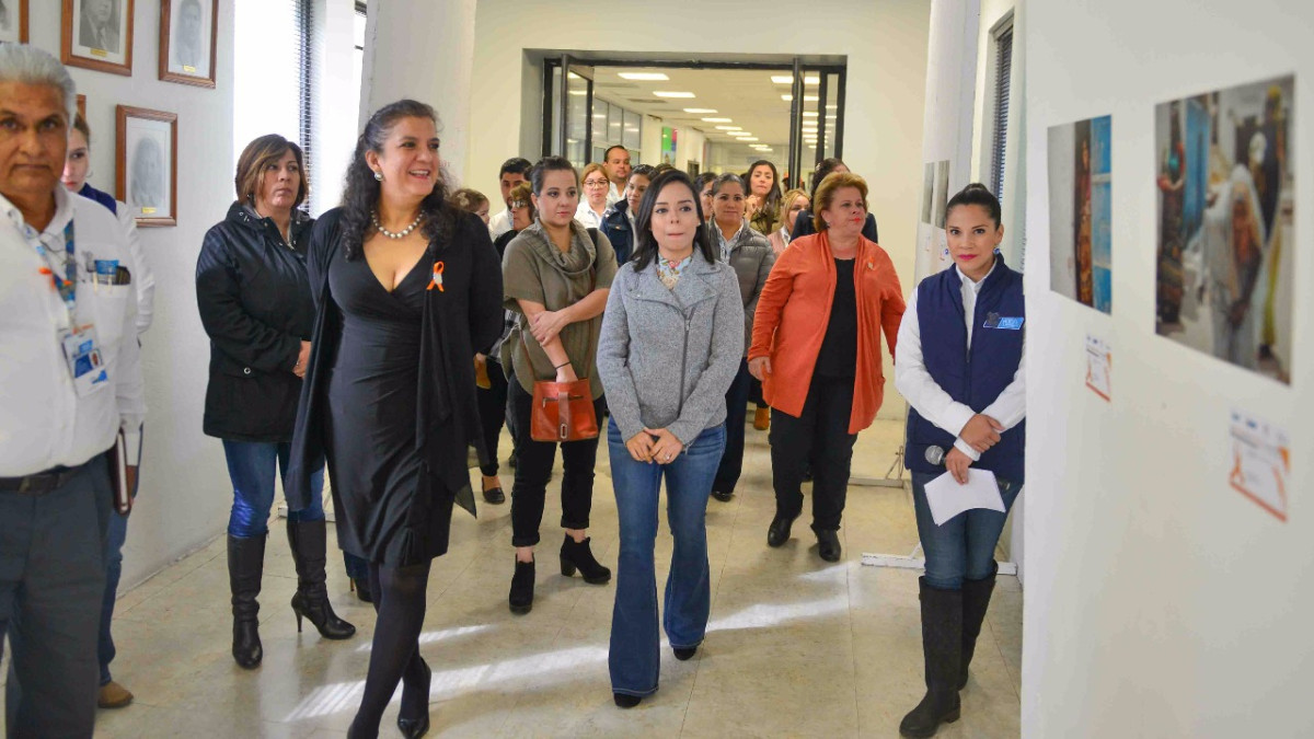 Inauguran exposición por una 'Igualdad de Género