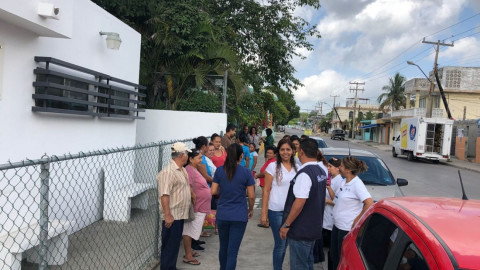 Realizan simulacro de conato de incendio en centro de salud