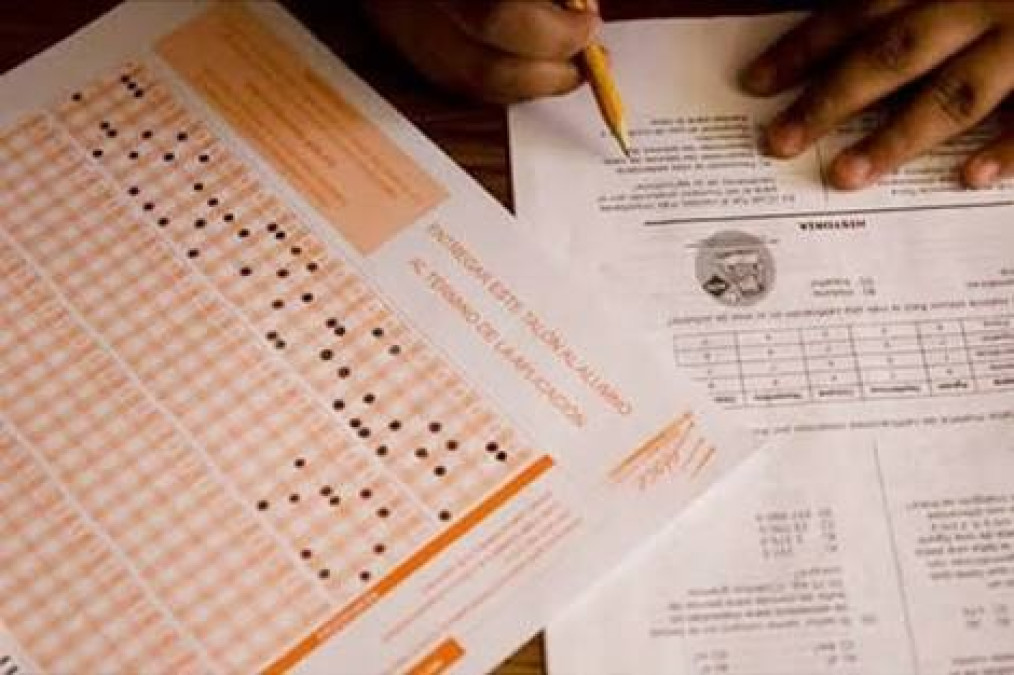 Aplican examen ‘Planea’ a alumnos de cuarto grado